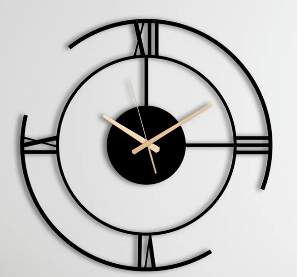 Timeless Roman Metal Wall Clock – Modern Circular Statement Decor